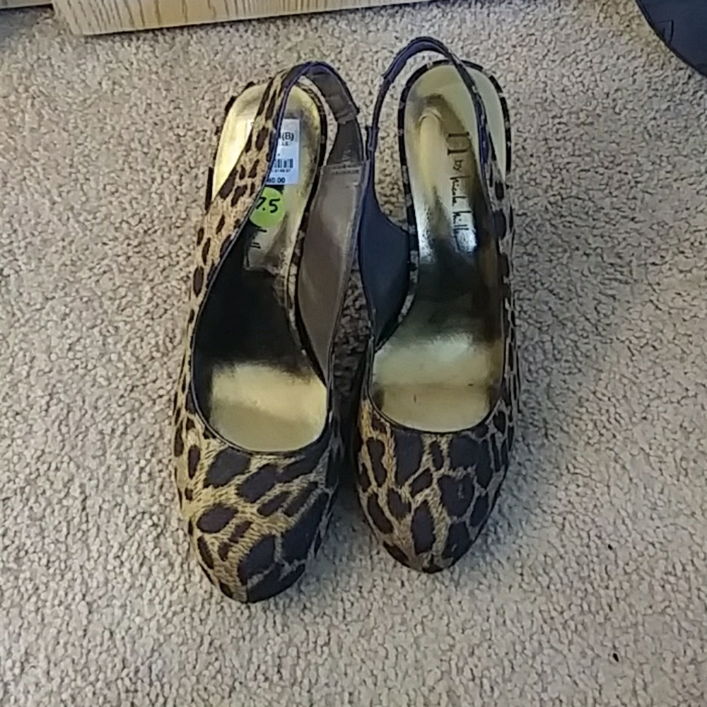 Lepord heels